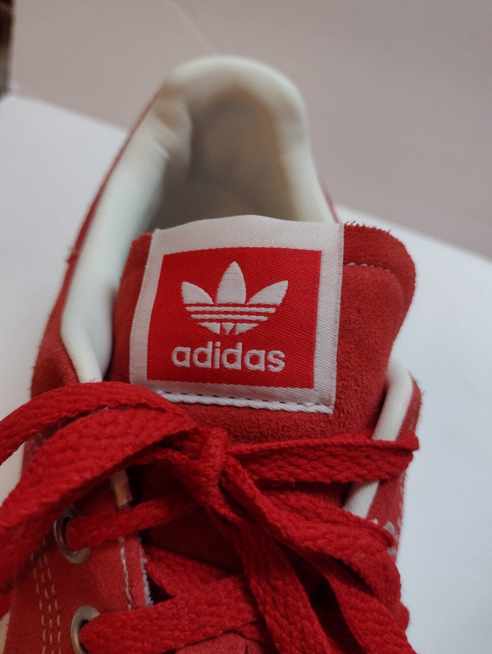 Adidas Originals Stan Smith Red Suede Sneakers ID2044 Mens Size 11 Outdoors - Picture 4 of 8